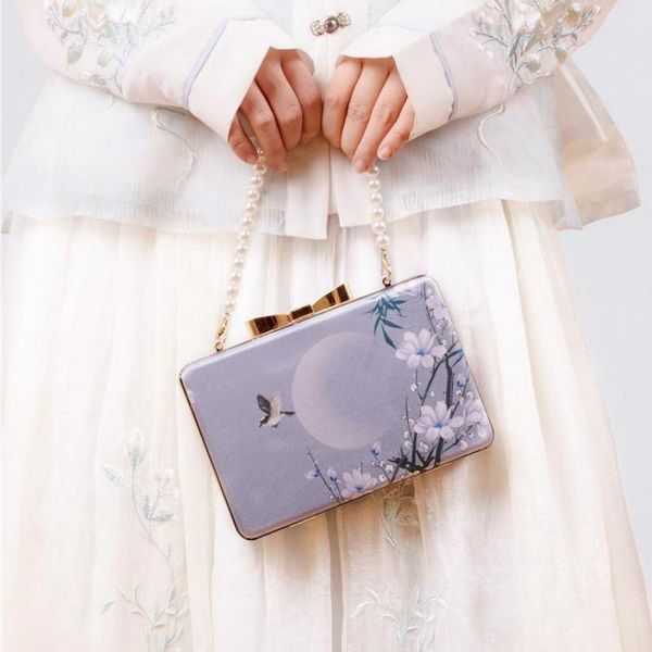 evening bags antique messenger one shoulder handbag pearls tassel chinese style purse flower and bird small square bag women
evening bags antique messenger one shoulder handbag pearls tassel chinese style purse flower and bird small square bag women