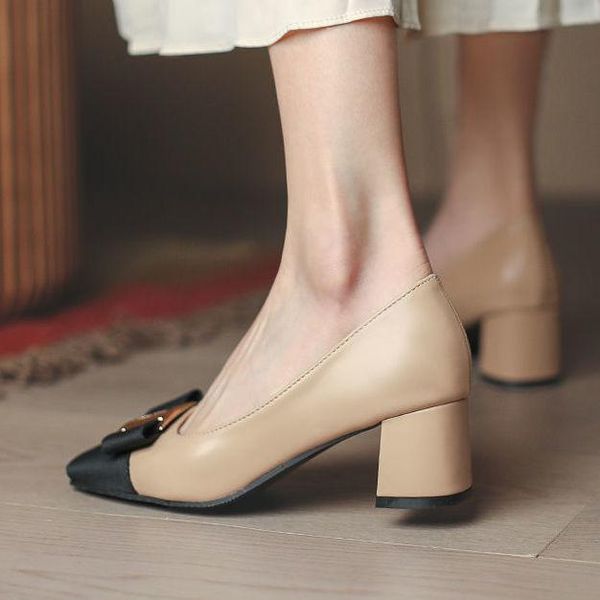 dress shoes 2021 women's thick heel square toe high heels bow knot color matching casual, Black
dress shoes 2021 women's thick heel square toe high heels bow knot color matching casual, Black