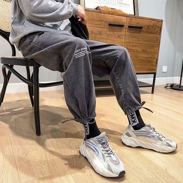 2021 vintage fashion brand loose men's autumn 9-point jeans casual straight tube drop feeling hip hop feet wide legs, Blue
2021 vintage fashion brand loose men's autumn 9-point jeans casual straight tube drop feeling hip hop feet wide legs, Blue