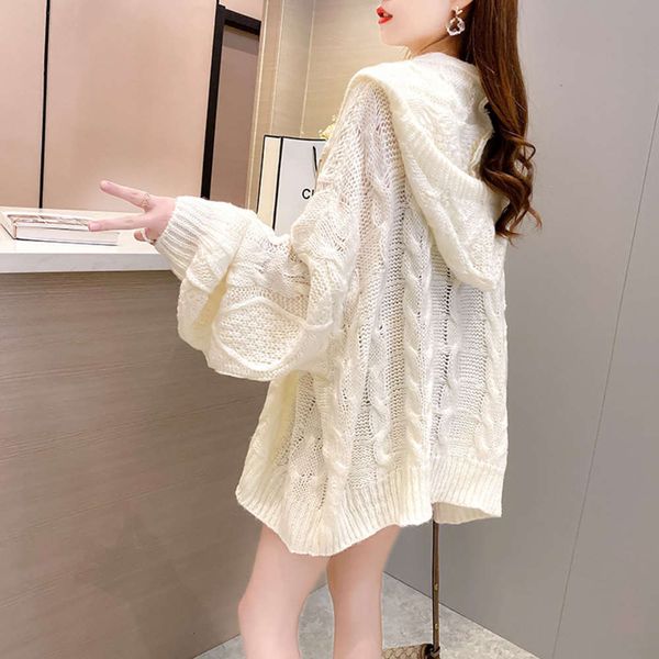 women's new 2021 autumn and winter sweet sweater loose and lazy cardigan knitted fashion coat luxury, White;black
women's new 2021 autumn and winter sweet sweater loose and lazy cardigan knitted fashion coat luxury, White;black