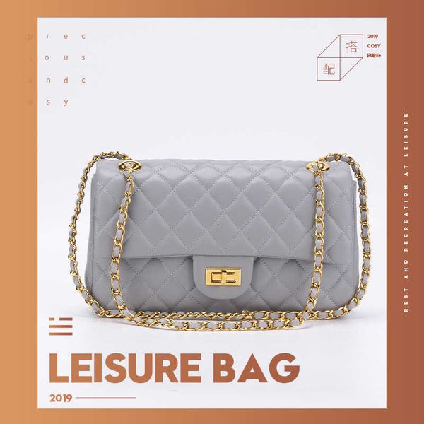 summer women's bag small square fashion versatile high-end girls' single shoulder messenger bag
summer women's bag small square fashion versatile high-end girls' single shoulder messenger bag