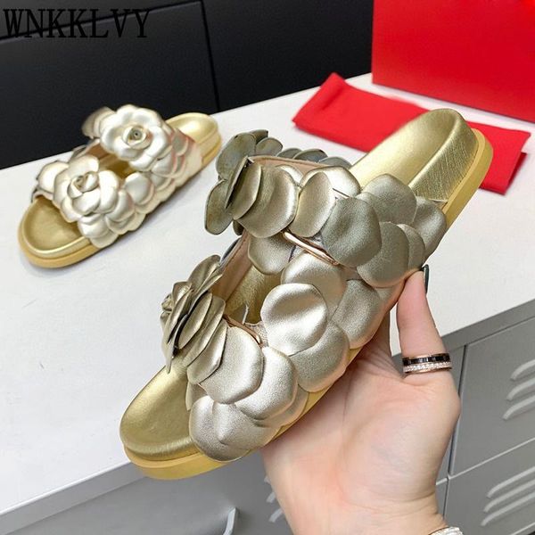 slippers runway thick sole gold flowers women flat open toe beach sandals summer comfort vacation shoes lazy slides 2021 female, Black
slippers runway thick sole gold flowers women flat open toe beach sandals summer comfort vacation shoes lazy slides 2021 female, Black