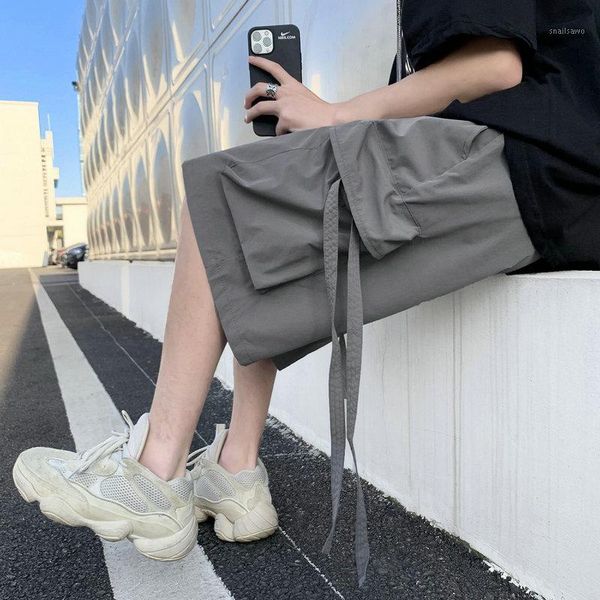 men's shorts summer casual men streetwear ribbons 2021 fashion big pocket board for man, White;black
men's shorts summer casual men streetwear ribbons 2021 fashion big pocket board for man, White;black