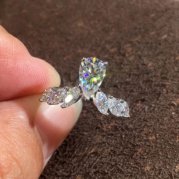 wedding rings huitan novel fancy engagement for women water drop marquise crystal cubic zirconia romantic bridal bands jewelry, Slivery;golden
wedding rings huitan novel fancy engagement for women water drop marquise crystal cubic zirconia romantic bridal bands jewelry, Slivery;golden