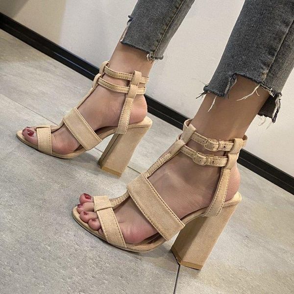sandals women summer fashion female fish head high heels thick with rome shoes buckle high-heel a028, Black
sandals women summer fashion female fish head high heels thick with rome shoes buckle high-heel a028, Black