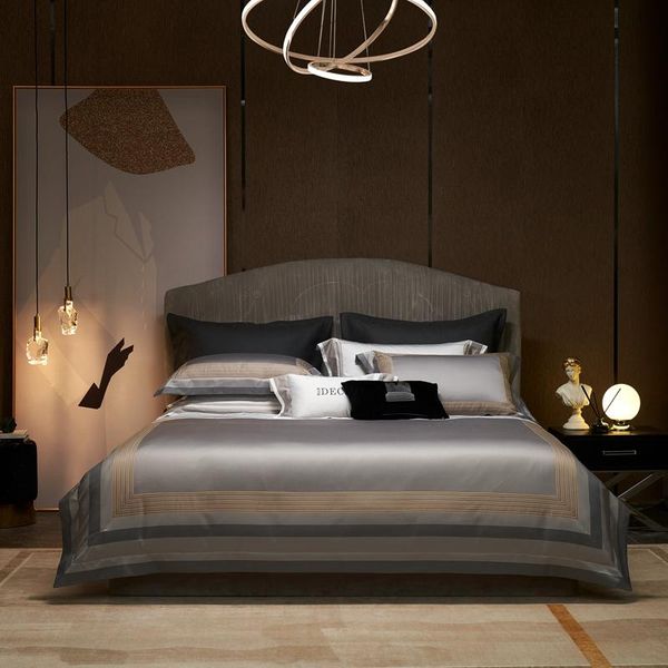 bedding sets light luxury set 1500tc cotton bedlines embroidery duvet covet king size bedsheet pillowcase 4/6/10pcs bed
bedding sets light luxury set 1500tc cotton bedlines embroidery duvet covet king size bedsheet pillowcase 4/6/10pcs bed
