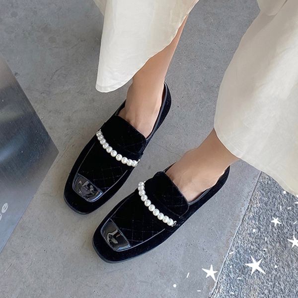 2020 new women boat shoe plaid pearls loafers square toe slip on shoes low heels dress shoes retro patchwork zapatos mujer 8906n, Black;white
2020 new women boat shoe plaid pearls loafers square toe slip on shoes low heels dress shoes retro patchwork zapatos mujer 8906n, Black;white