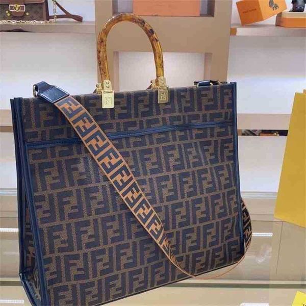women luxurys designers bags 2021 womens handbags purses designer crossbody wallet bag louisbags_18 spring and summer series sunshine tote f
women luxurys designers bags 2021 womens handbags purses designer crossbody wallet bag louisbags_18 spring and summer series sunshine tote f