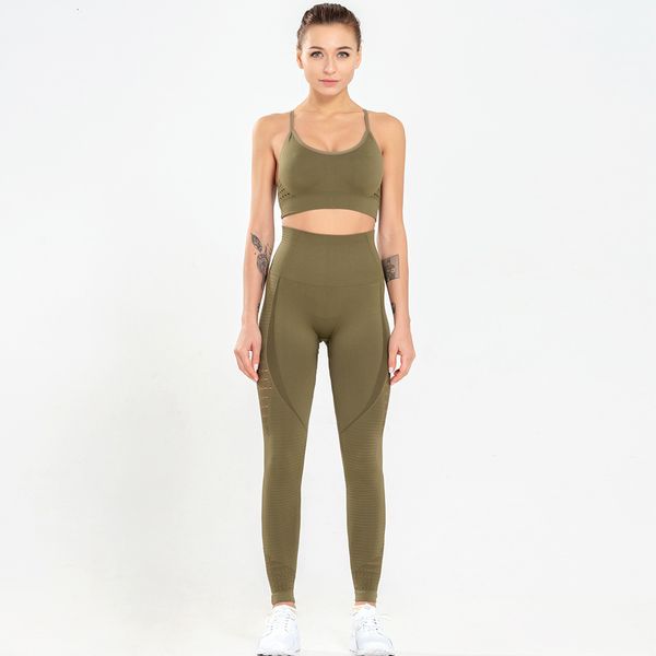 tracksuits ladies sports suit seamless knitting jacquard elastic back women's fitness two piece, Gray
tracksuits ladies sports suit seamless knitting jacquard elastic back women's fitness two piece, Gray