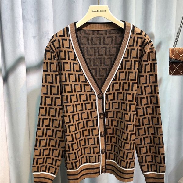 t-shirt v-neck cardigan men's and women's same 2021 early spring presbyopia letter elastic good long sleeve coatli, White;black
t-shirt v-neck cardigan men's and women's same 2021 early spring presbyopia letter elastic good long sleeve coatli, White;black