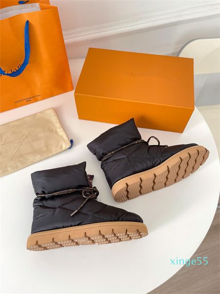 women boots winter snow boot ladies home indoor non-slip warm thick down cloth bag with lace up waterproof month cotton shoes, Black
women boots winter snow boot ladies home indoor non-slip warm thick down cloth bag with lace up waterproof month cotton shoes, Black