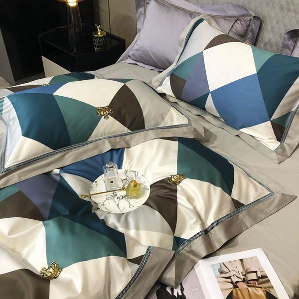 bedding sets high-end geometric stitching hollow-out set 120s digital printing long stapled cotton duvet cover sheet king 4 pcs
bedding sets high-end geometric stitching hollow-out set 120s digital printing long stapled cotton duvet cover sheet king 4 pcs