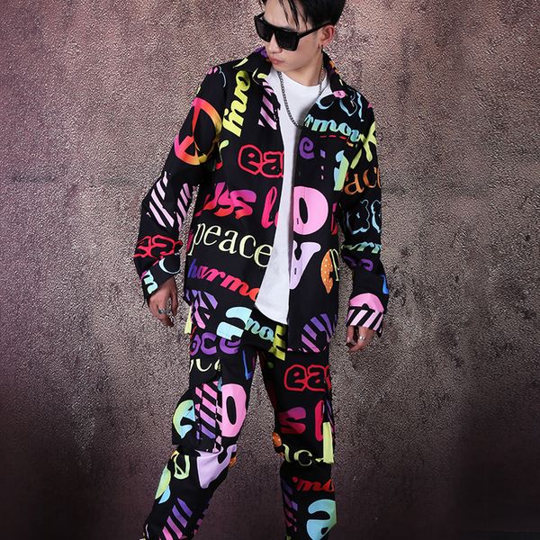 lettered graffiti printed shirt haren pants suit mens singer lead dancer team singer hip hop 2-pieces set bar stage rock outfit, Black;red
lettered graffiti printed shirt haren pants suit mens singer lead dancer team singer hip hop 2-pieces set bar stage rock outfit, Black;red