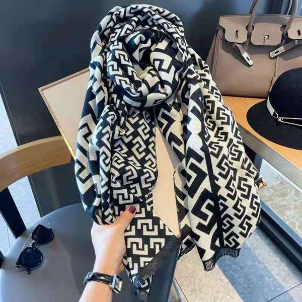 scarf s pin live cashmere bib thickened long double-sided warm shawl female, Blue;gray
scarf s pin live cashmere bib thickened long double-sided warm shawl female, Blue;gray