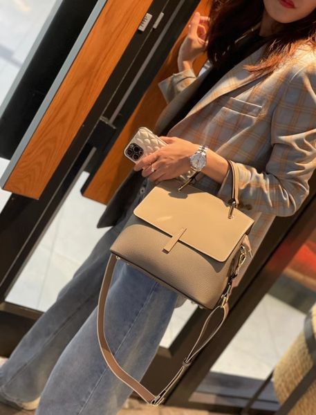 telfar mini bags quilted leather multi pochette felicie louisbags_18 akend zhouzhoubao123 style head layer leather messenger hanghhangbag
telfar mini bags quilted leather multi pochette felicie louisbags_18 akend zhouzhoubao123 style head layer leather messenger hanghhangbag