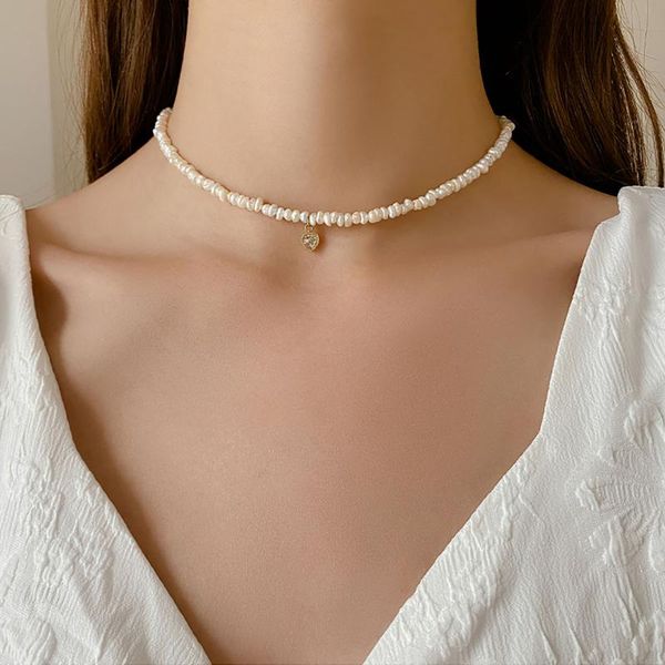 pendant necklaces trendy delicate baroque pearl necklace heart bling crystal choker 2021 arrival party jewelry for women, Silver
pendant necklaces trendy delicate baroque pearl necklace heart bling crystal choker 2021 arrival party jewelry for women, Silver