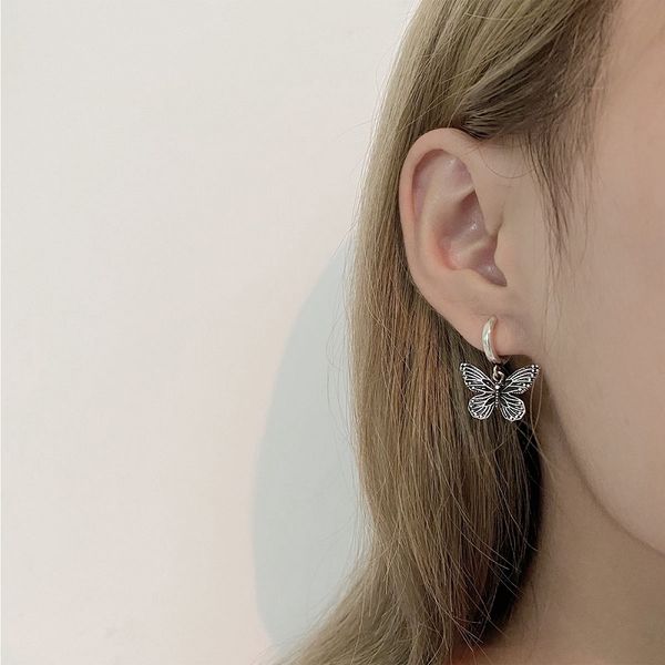 vintage butterfly earrings alloy silver color hoop earrings for women girl trendy harajuku cool hip hop animal charm earring fashion jewelry, Golden;silver
vintage butterfly earrings alloy silver color hoop earrings for women girl trendy harajuku cool hip hop animal charm earring fashion jewelry, Golden;silver