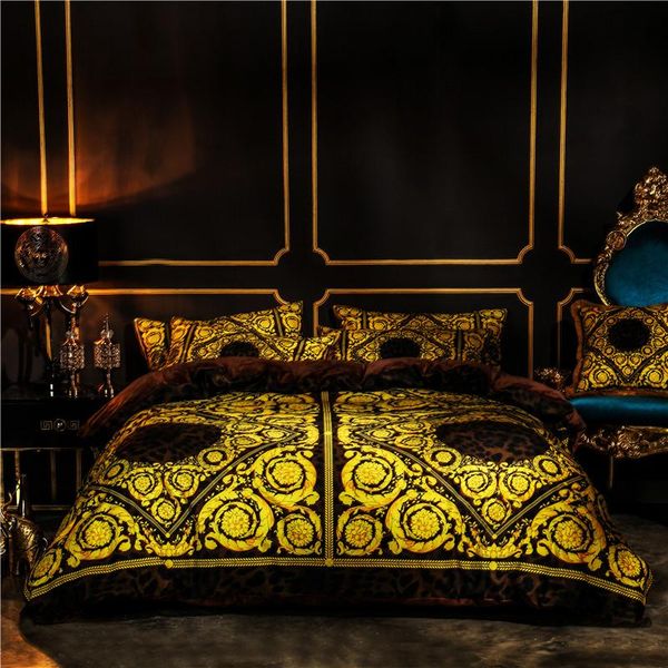 bedding sets european luxury classic printing set winter thick duvet velvet fitted linen flannel sheet cover bed pillowcases fleece
bedding sets european luxury classic printing set winter thick duvet velvet fitted linen flannel sheet cover bed pillowcases fleece