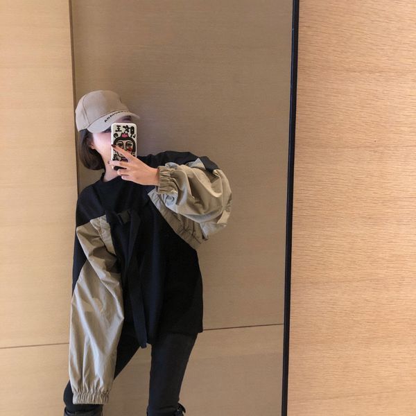 2021 new streetwear lantern sleeve patchwork locomotive sweatshirt loose fashion trend buckle strapping machine casual ktdn, Black
2021 new streetwear lantern sleeve patchwork locomotive sweatshirt loose fashion trend buckle strapping machine casual ktdn, Black