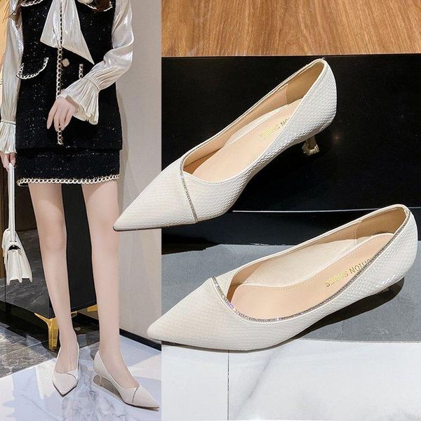 dress shoes spring autumn low heel high-heeled women's crystal pumps pointed high heels thin heeled singles, Black
dress shoes spring autumn low heel high-heeled women's crystal pumps pointed high heels thin heeled singles, Black
