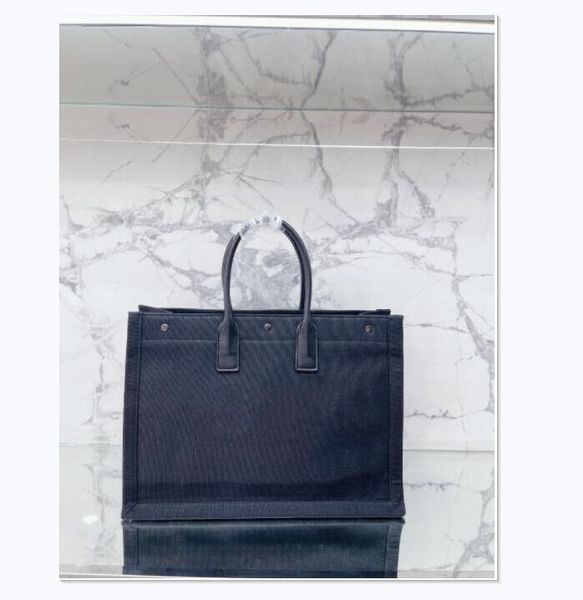2022 designers bags womens shoulder clutch bags casual handbag leather messenger luxury designer bag business tote ladies cross body wallet
2022 designers bags womens shoulder clutch bags casual handbag leather messenger luxury designer bag business tote ladies cross body wallet