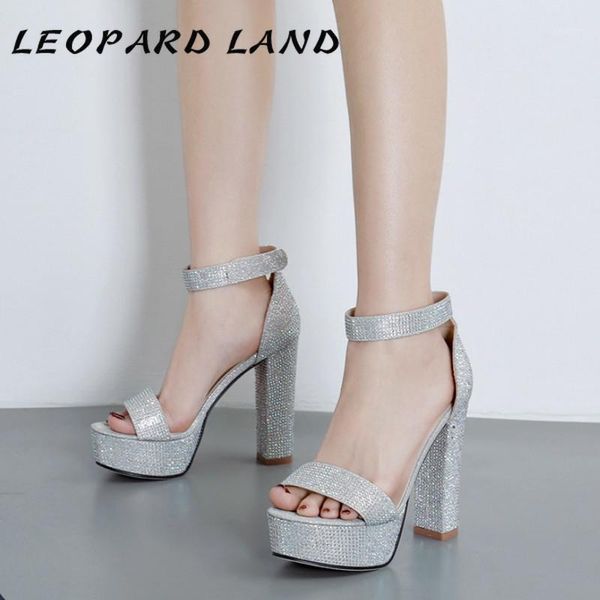 sandals leopard land 2021 summer women's shoes fashion thick high heel crystal waterproof platform a- line cwf-lf7126-31, Black
sandals leopard land 2021 summer women's shoes fashion thick high heel crystal waterproof platform a- line cwf-lf7126-31, Black