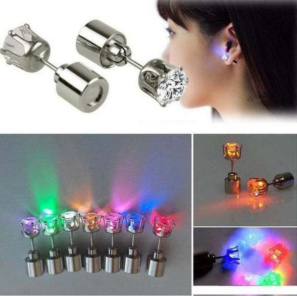 2021 cool light up led light ear studs shinning earrings for bar fashion jewelry gift for women ladies girl gifts, Golden;silver
2021 cool light up led light ear studs shinning earrings for bar fashion jewelry gift for women ladies girl gifts, Golden;silver