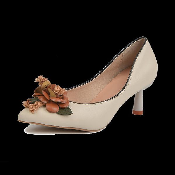 dress shoes pointed toe women pumps metal chain shallow design thin high heels orange office work woman, Black
dress shoes pointed toe women pumps metal chain shallow design thin high heels orange office work woman, Black