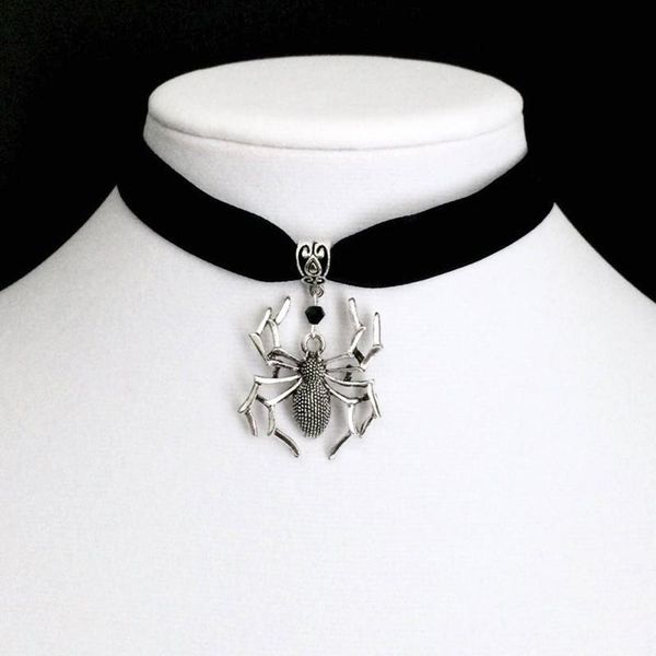 spider choker black velvet gothic jewelry web necklace silver colour web victorian jewelry fashion women gift 2021 new beautiful, Golden;silver
spider choker black velvet gothic jewelry web necklace silver colour web victorian jewelry fashion women gift 2021 new beautiful, Golden;silver