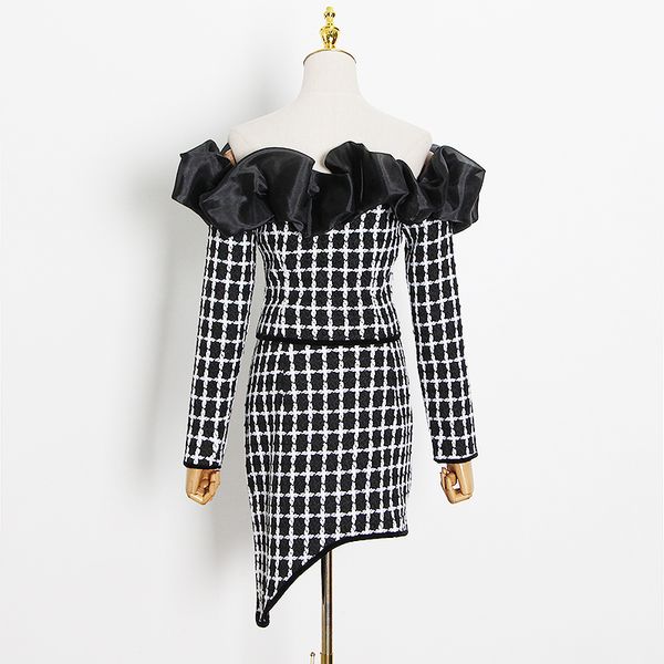 temperament plaid two piece set for women slash neck long sleeve short irregular hem skirt female sets fashion, White
temperament plaid two piece set for women slash neck long sleeve short irregular hem skirt female sets fashion, White
