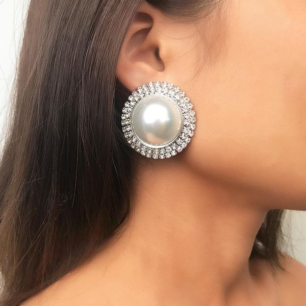 stud statement exaggerated crystal rhinestone big simulated pearl earring for women girl bijoux fashion jewelry, Golden;silver
stud statement exaggerated crystal rhinestone big simulated pearl earring for women girl bijoux fashion jewelry, Golden;silver