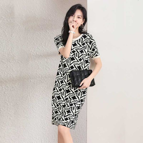 casual dresses plus size summer bodycon dress evening female vintage party oversize short sleeve beach women robe vestido maxi kni, Black;gray
casual dresses plus size summer bodycon dress evening female vintage party oversize short sleeve beach women robe vestido maxi kni, Black;gray