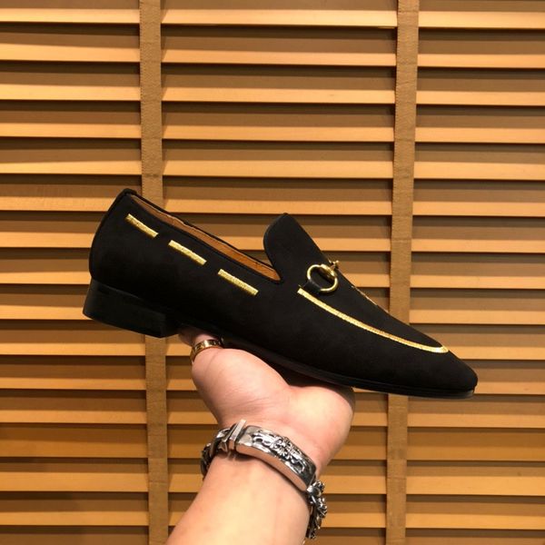 genuine leather mens formal shoes pointed toe cow leather g oxfords men business dress shoes size eu38-44, Black
genuine leather mens formal shoes pointed toe cow leather g oxfords men business dress shoes size eu38-44, Black