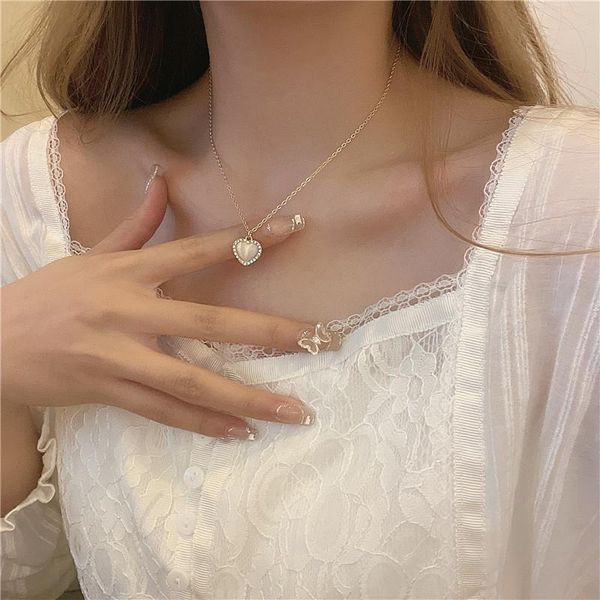 chains kzd love necklace female bone chain light luxury minority design sense simple, Silver
chains kzd love necklace female bone chain light luxury minority design sense simple, Silver