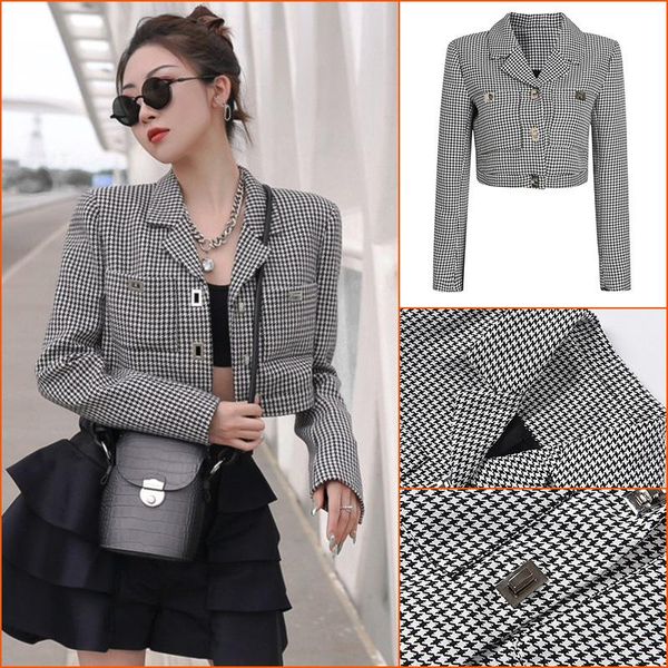 women's jackets autumn fashion women slimming plaid print short coat lady elegant long-sleeved notched collar jacket, Black;brown
women's jackets autumn fashion women slimming plaid print short coat lady elegant long-sleeved notched collar jacket, Black;brown