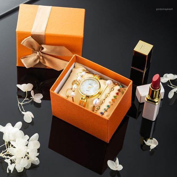 design watch gift set 6pcs/set fashion gold rhinestones wristwatches for ladies vintage dress watches and 5pcs bracelets, Slivery;brown
design watch gift set 6pcs/set fashion gold rhinestones wristwatches for ladies vintage dress watches and 5pcs bracelets, Slivery;brown