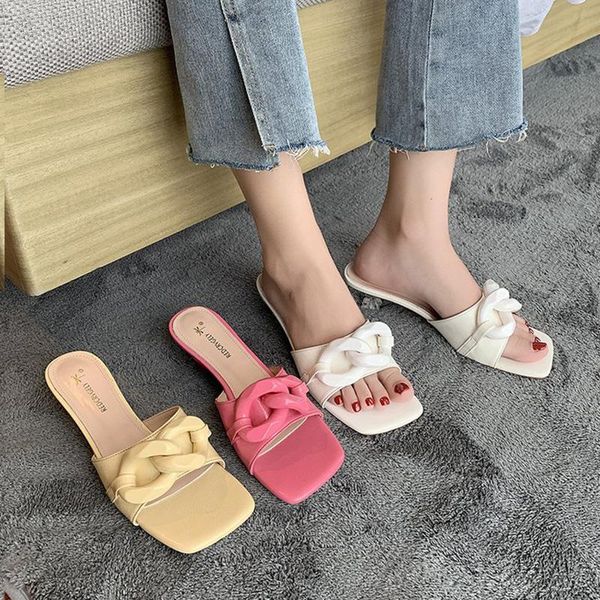 slippers 2021 women flip flops shoes fashion summer female spike heels slides casual ladies high, Black
slippers 2021 women flip flops shoes fashion summer female spike heels slides casual ladies high, Black