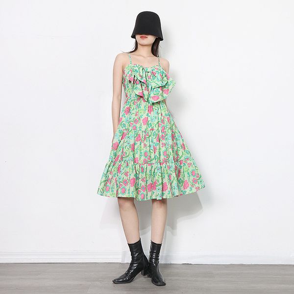 runway fashion summer dress spaghetti strap red flower print green bow dot blue elegant long beach party dresses, Black;gray
runway fashion summer dress spaghetti strap red flower print green bow dot blue elegant long beach party dresses, Black;gray