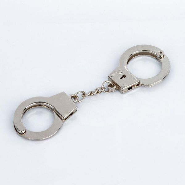 keychains gx-611-dcreative keychain metal simulation handcuffs entertainment leisure key chain, Silver
keychains gx-611-dcreative keychain metal simulation handcuffs entertainment leisure key chain, Silver