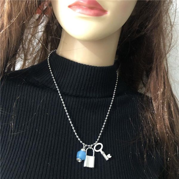 chokers anslow 2021 design fashion jewelry bijoux beads chain 45cm 5 color charm key and lock pendant choker necklace gift low0009an, Golden;silver
chokers anslow 2021 design fashion jewelry bijoux beads chain 45cm 5 color charm key and lock pendant choker necklace gift low0009an, Golden;silver