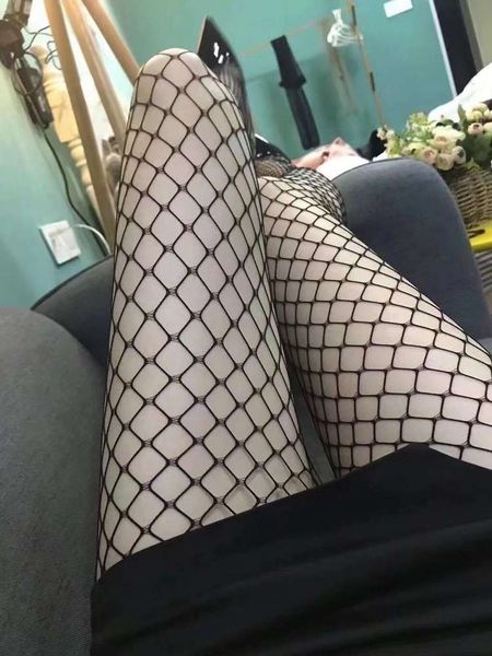 fishing net stockings pantyhose hollow stockings in tide mesh spring and summer red pantyhose, Black;white
fishing net stockings pantyhose hollow stockings in tide mesh spring and summer red pantyhose, Black;white