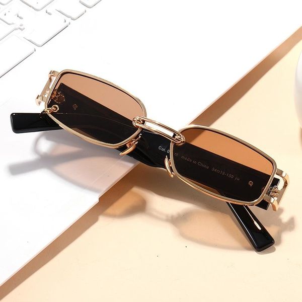 sunglasses classic retro-european-and-american-women-s-sunglasses-korean-fashion-sunglasses-cool-male-stars-same-style-trend, White;black
sunglasses classic retro-european-and-american-women-s-sunglasses-korean-fashion-sunglasses-cool-male-stars-same-style-trend, White;black