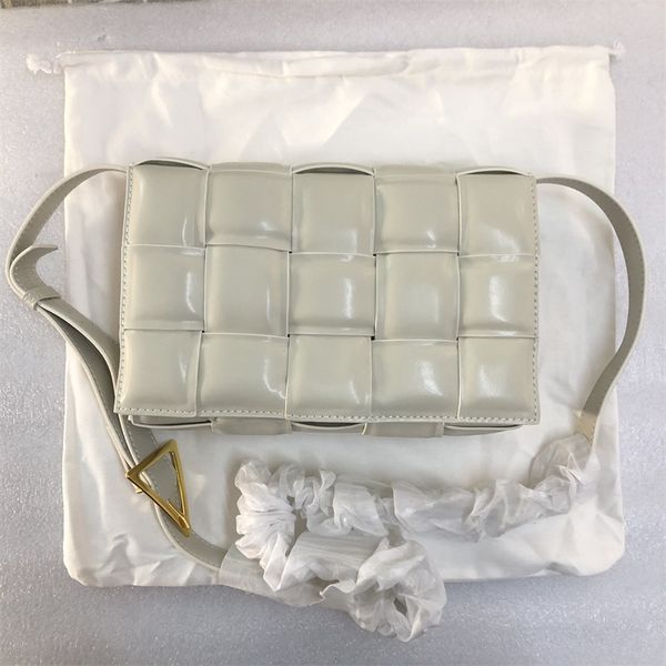 2021 small crossbod fashion bags embossed leather camera capable as large shoulder bag diagonal package double zipper side cross body handba
2021 small crossbod fashion bags embossed leather camera capable as large shoulder bag diagonal package double zipper side cross body handba