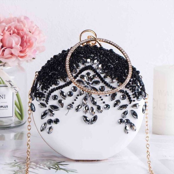 women party wedding beading round evening bags vintage diamond crystal flower black white day clutches with gold chain
women party wedding beading round evening bags vintage diamond crystal flower black white day clutches with gold chain