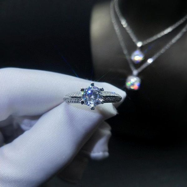 cluster rings classic 925 silver 1-2 brilliant cut diamond test past d color moissanite ring for women gemstone engagement jewelry, Golden;silver
cluster rings classic 925 silver 1-2 brilliant cut diamond test past d color moissanite ring for women gemstone engagement jewelry, Golden;silver