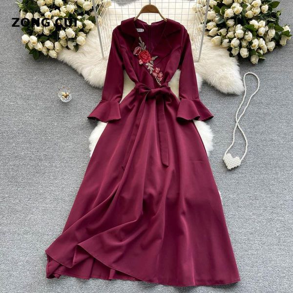 casual dresses autumn winter women elegant luxury embroidery ankle-length dress 2021 ladies v-neck evening with long sleeve, Black;gray
casual dresses autumn winter women elegant luxury embroidery ankle-length dress 2021 ladies v-neck evening with long sleeve, Black;gray