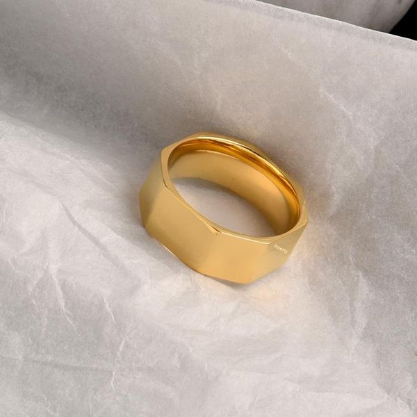 wedding rings stainless steel circle temperament ring ins of european and american fashion individual character contracted female, Slivery;golden
wedding rings stainless steel circle temperament ring ins of european and american fashion individual character contracted female, Slivery;golden