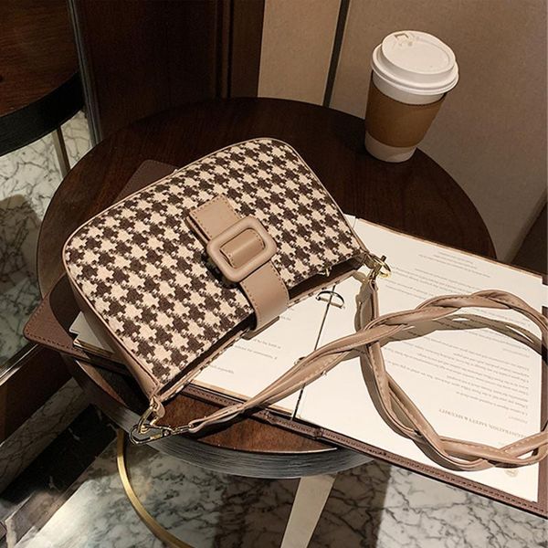 shoulder bags ladies fashion classic houndstooth design underarm bag korean brand casual versatile baguette
shoulder bags ladies fashion classic houndstooth design underarm bag korean brand casual versatile baguette