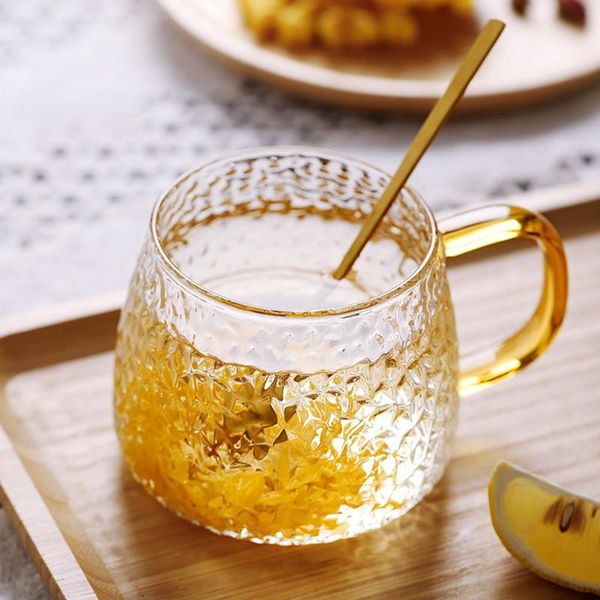 wine glasses 420ml modern fashion glass with handle high temperature resistant home kitchen supplies suitable for coffee, tea, milk, juice
wine glasses 420ml modern fashion glass with handle high temperature resistant home kitchen supplies suitable for coffee, tea, milk, juice