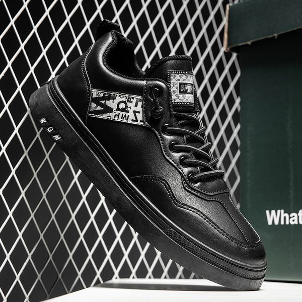 2021 new casual men leather flat shoes low sneakers tenis masculino comfortable joker simple lace-up light p1y9, Black
2021 new casual men leather flat shoes low sneakers tenis masculino comfortable joker simple lace-up light p1y9, Black